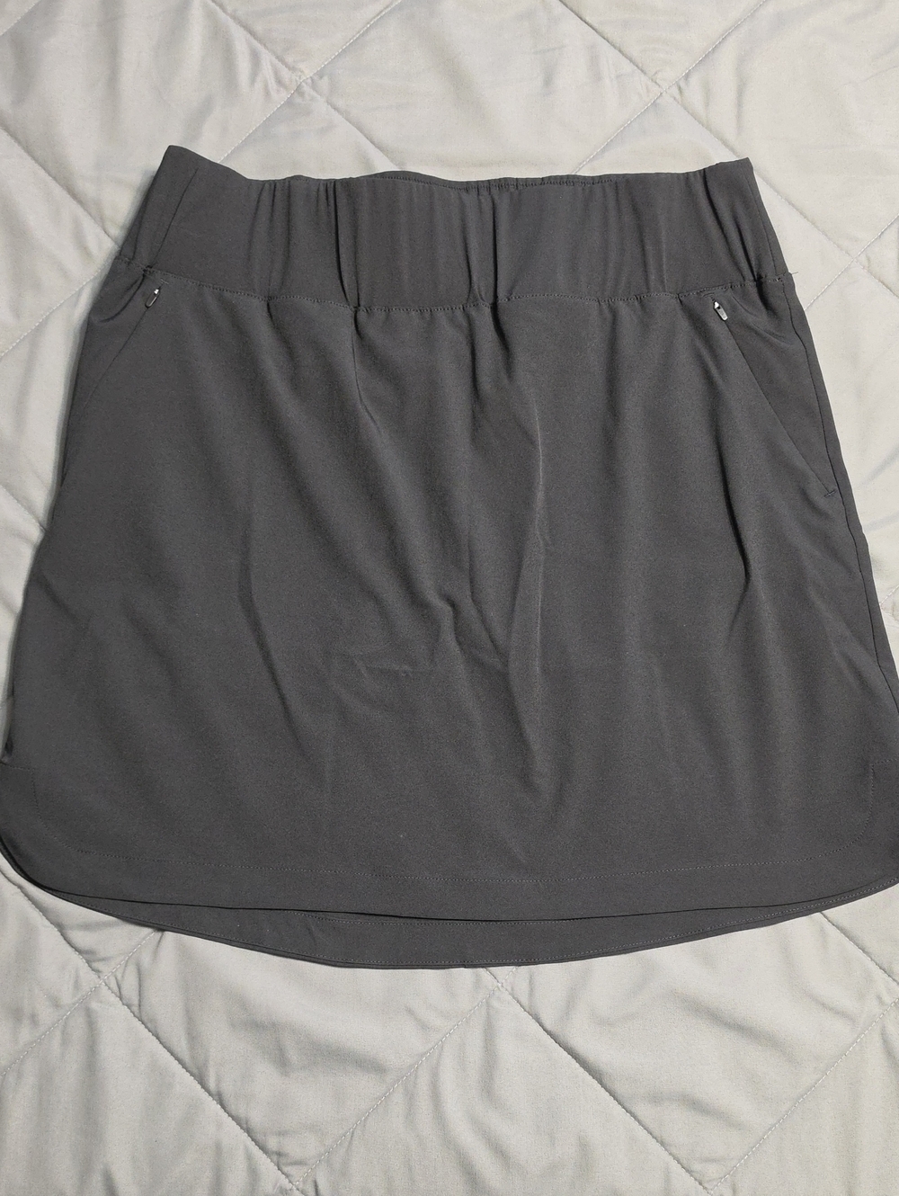 Women’s Stretch Pull-On Skort - Black